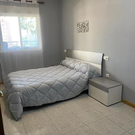 Acogedor Con Piscina